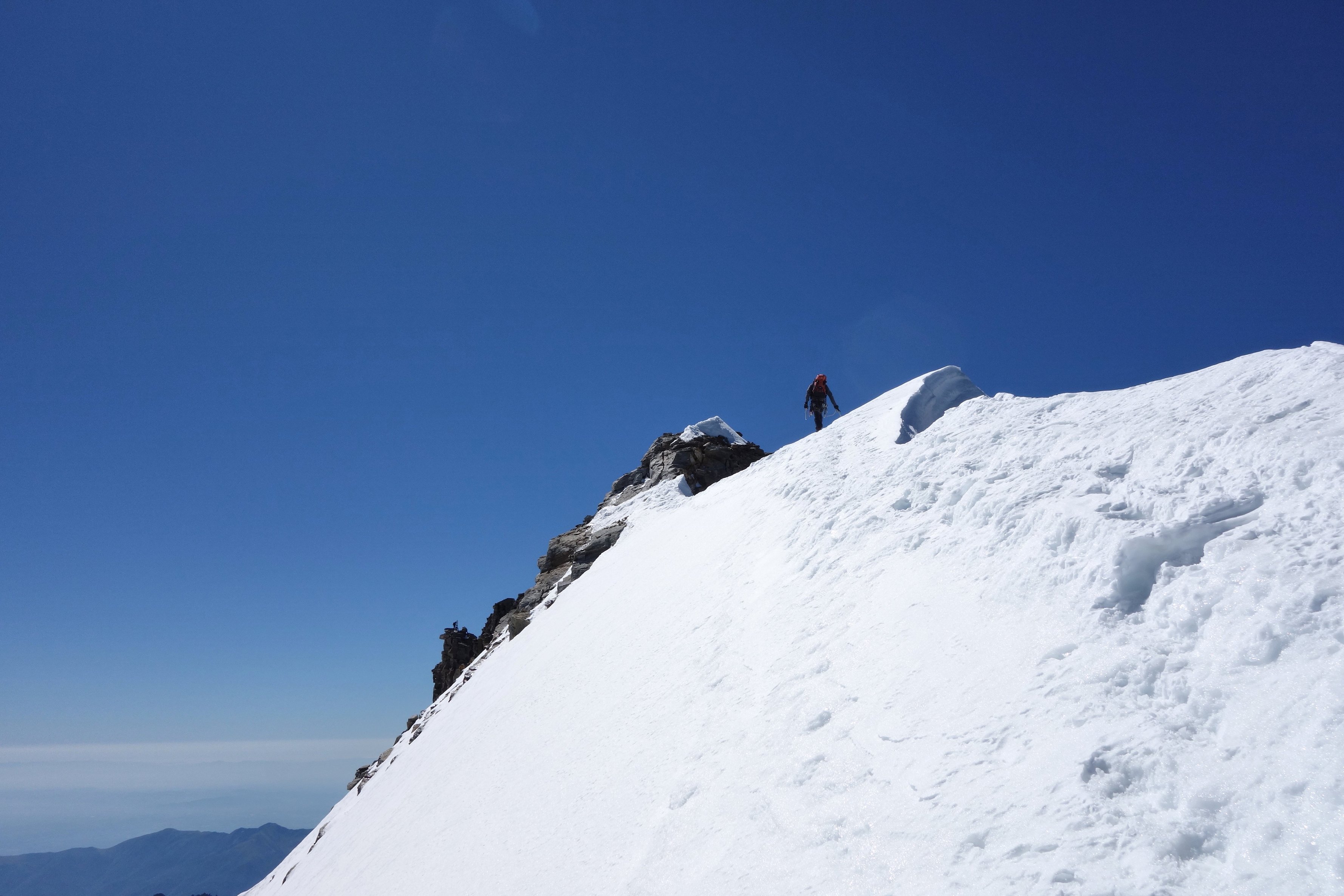 Vers le sommet.